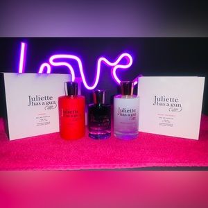 RESERVED FOR @rawlux DO NOT BUY Juliette has a gun trio